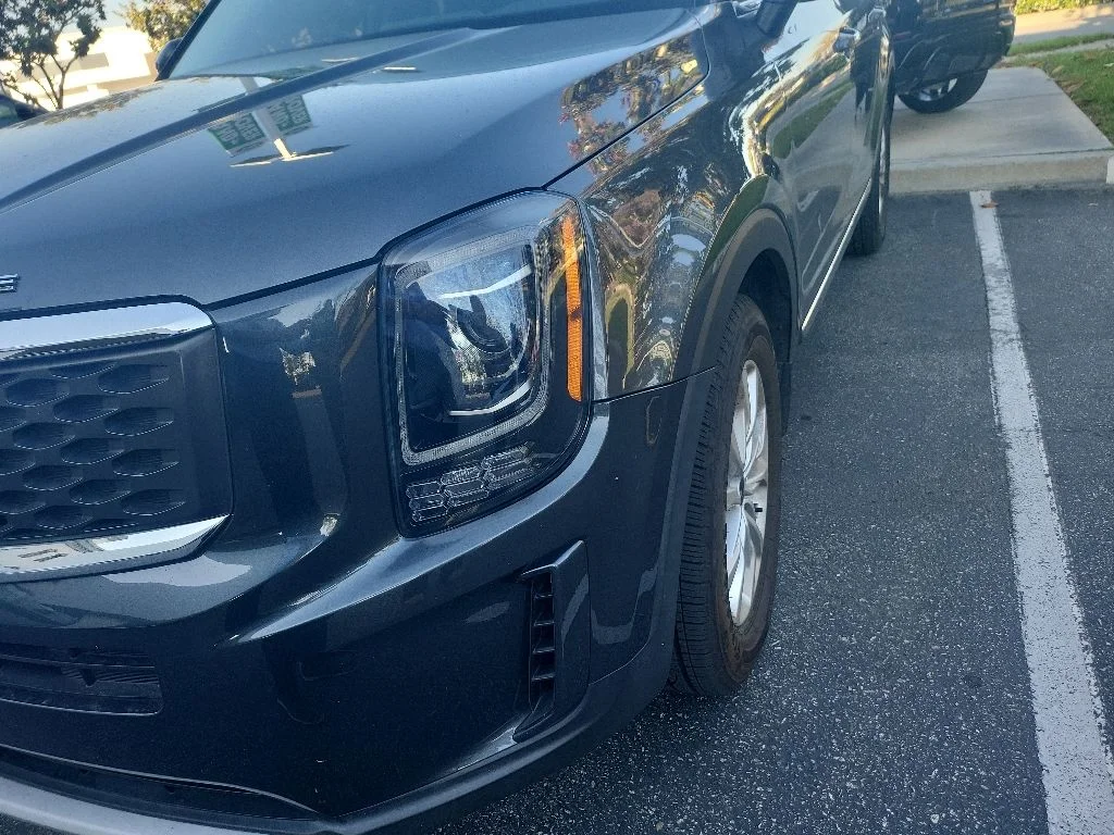 2021 Kia Telluride LX FWD's photo