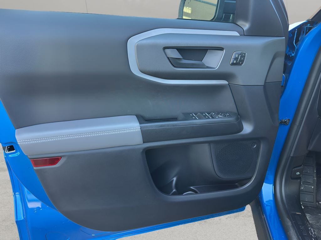 New 2026 Velocity Blue Metallic Ford Badlands image 9