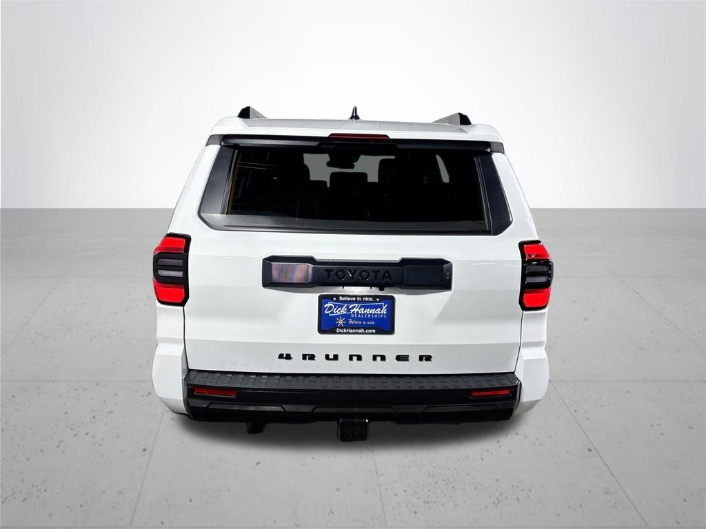 Used 2025 White Toyota SR5 image 7