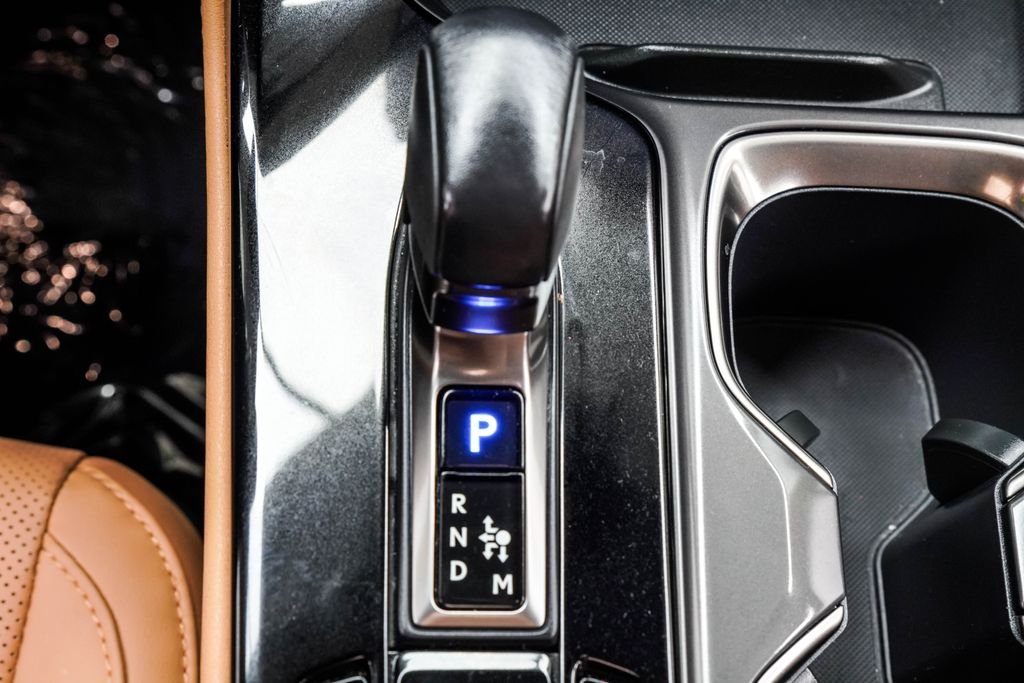 Used 2023 Silver Lexus 350 Base image 26