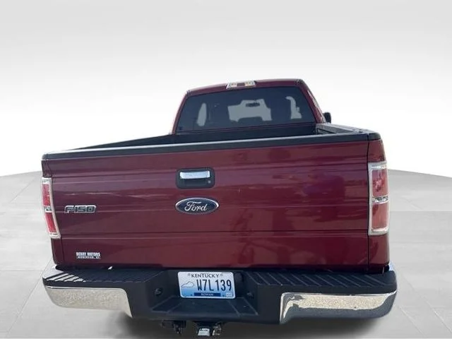 Used 2014 Red Ford XLT image 7