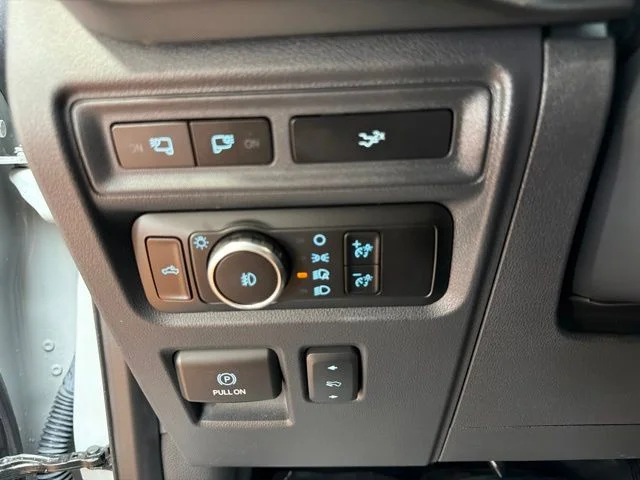Used 2023 White Ford Tremor image 23