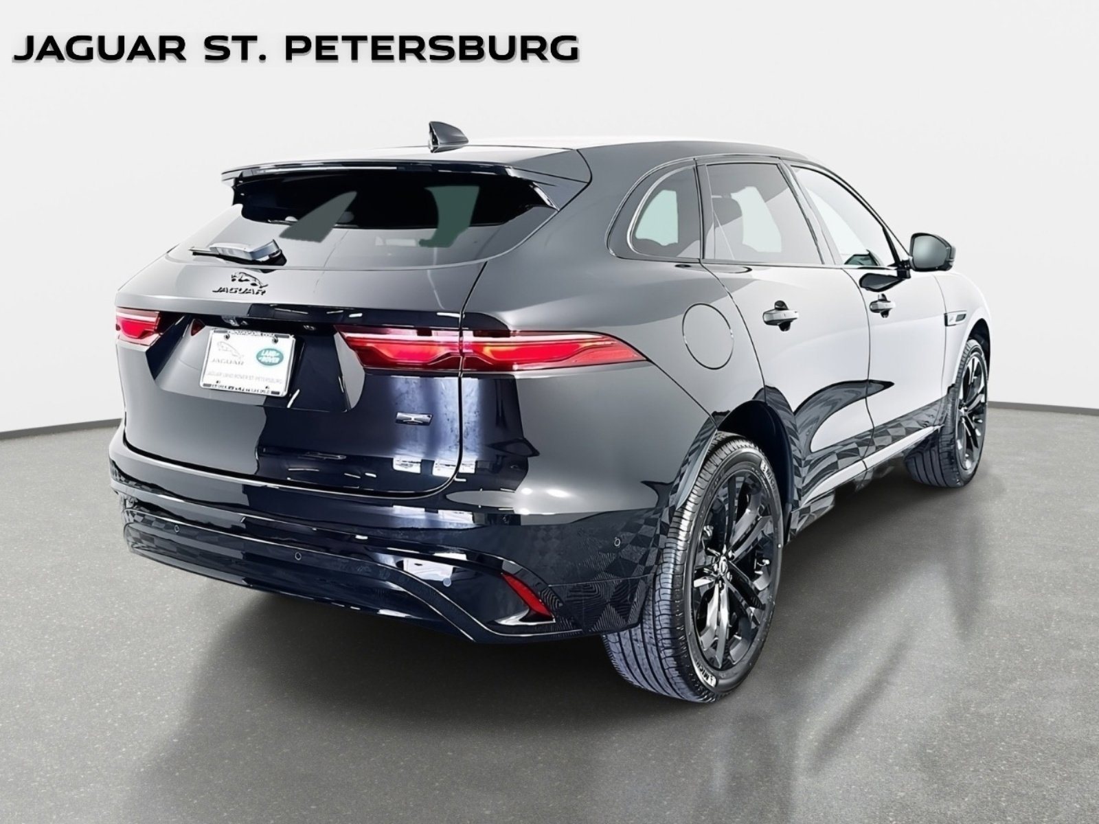Used 2026 Santorini Black Jaguar P250 R-Dynamic S image 5