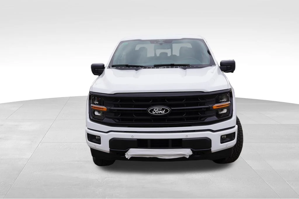 New 2026 White Ford XLT image 8