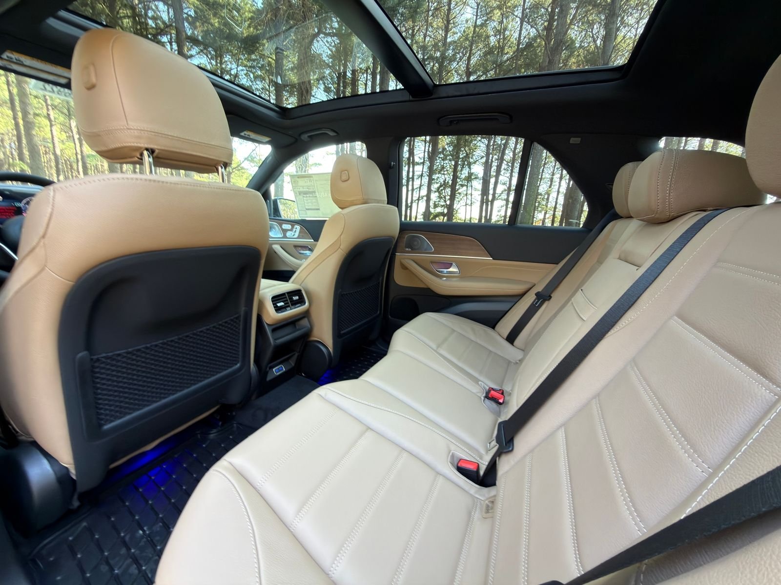 New 2026 Obsidian Black Metallic Mercedes-Benz GLE 350 image 17