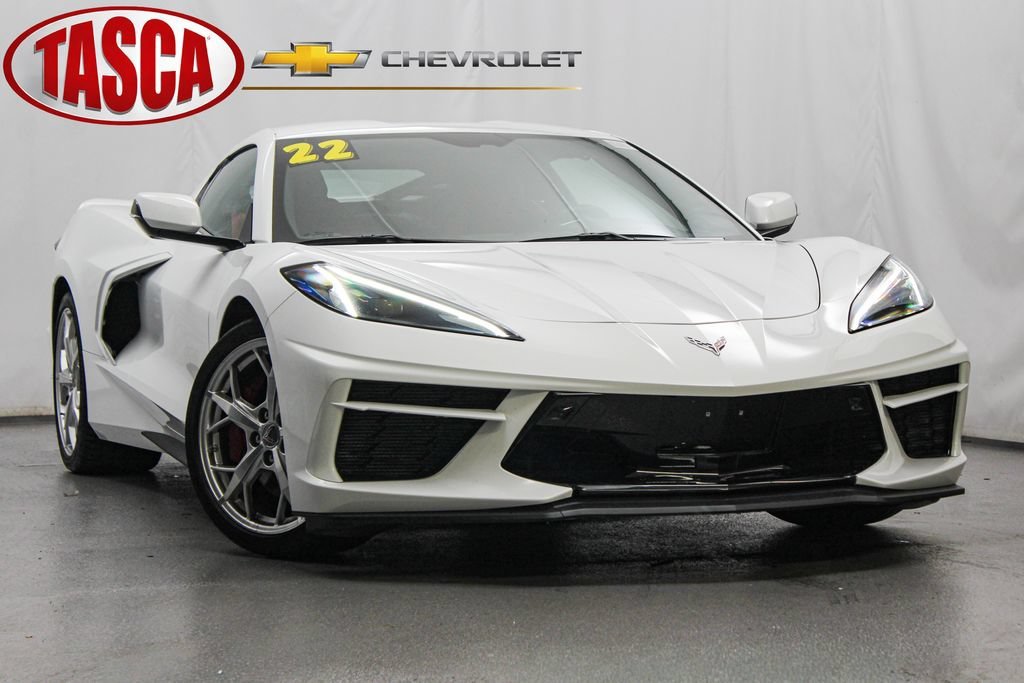 Used 2022 ARCTIC WHITE Chevrolet 3LT image 1