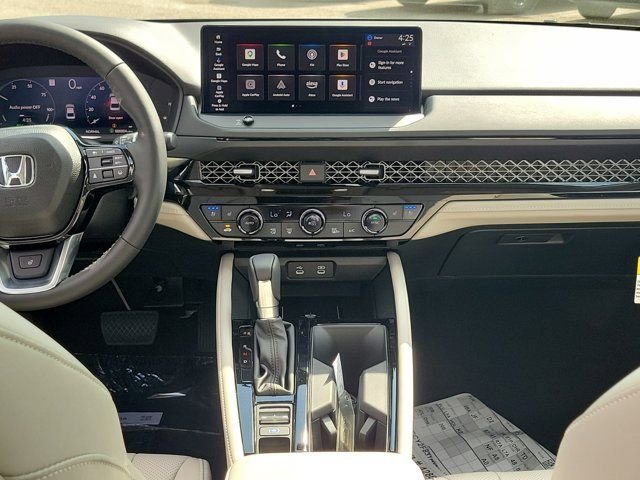 New 2026 Urban Gray Pearl Honda Touring image 17