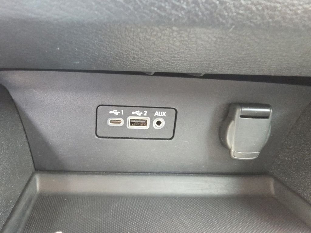 Used 2025 Black Nissan 2.5 SV image 22