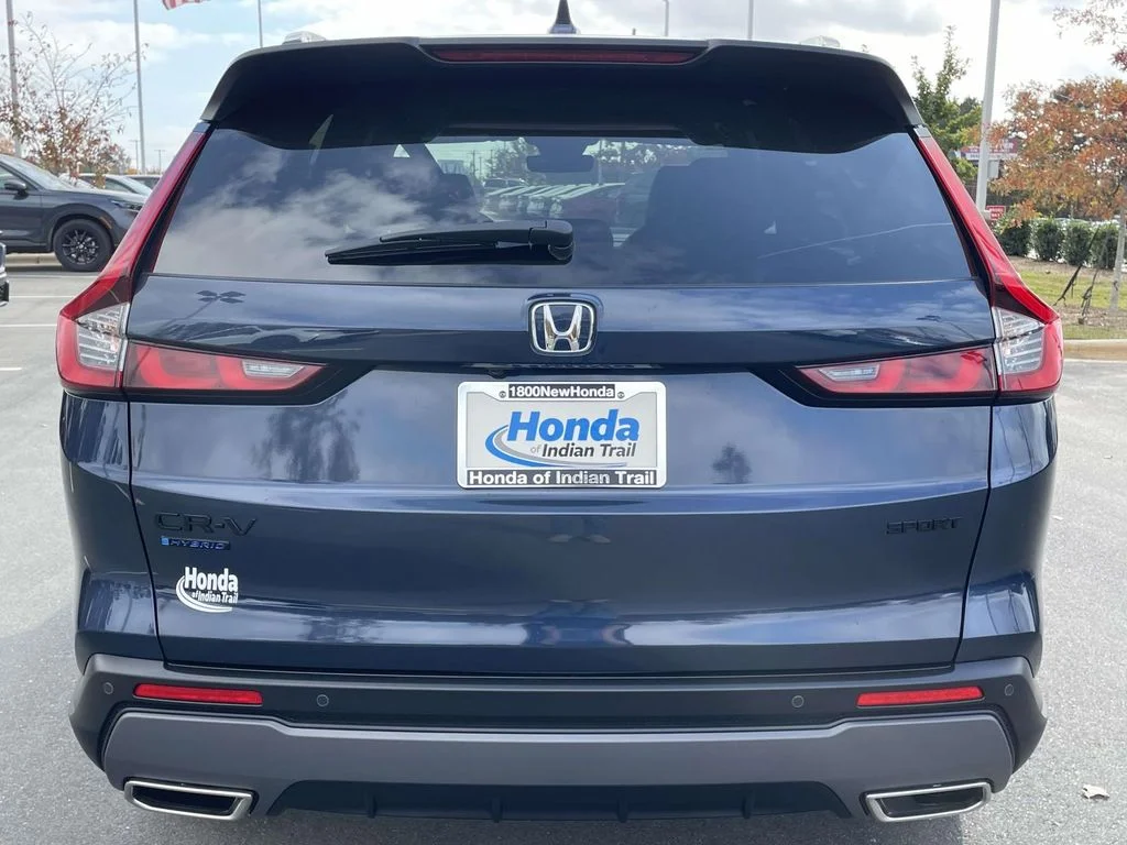 Used 2026 Canyon River Blue Metallic Honda Sport-L image 8
