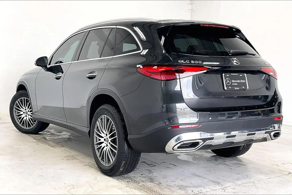 New 2026 Graphite Grey Metallic Mercedes-Benz GLC 300 image 24