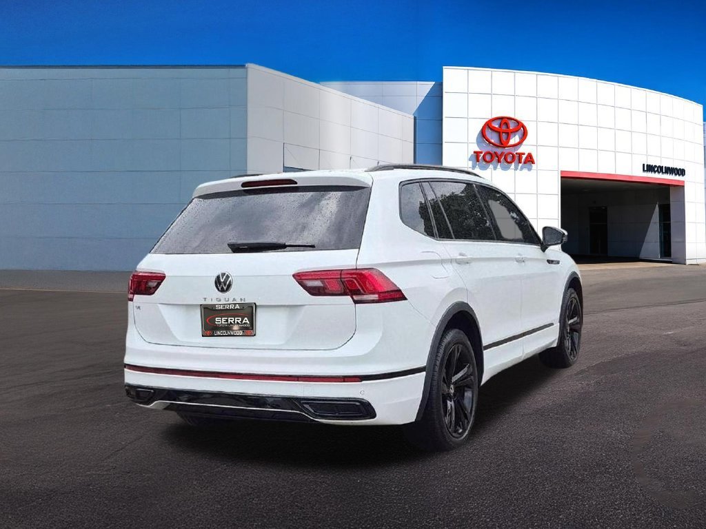 Used 2023 White Volkswagen 2.0T SE R-Line Black image 12