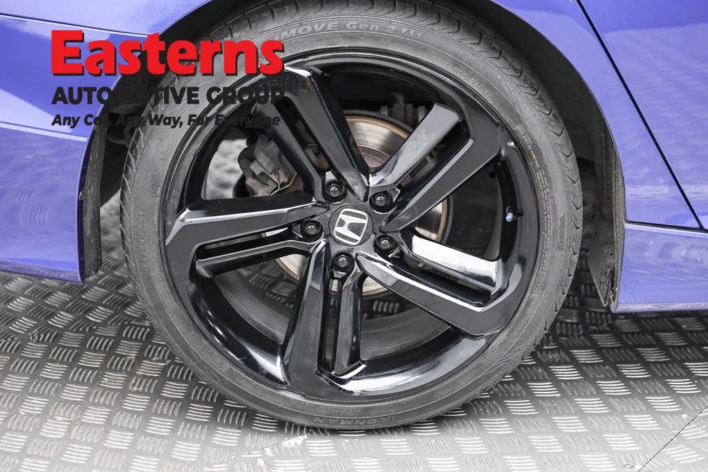 Used 2018 Blue Honda Sport image 25
