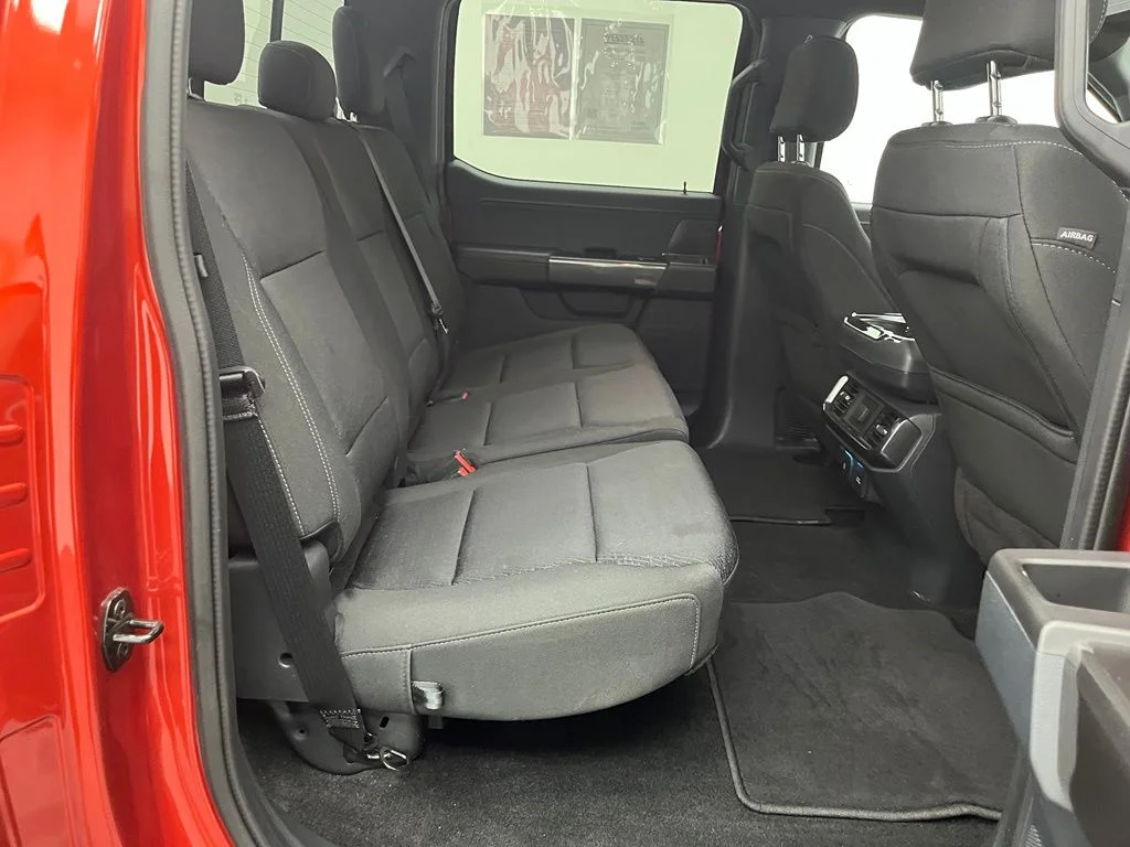 Used 2023 Red Ford XLT image 40