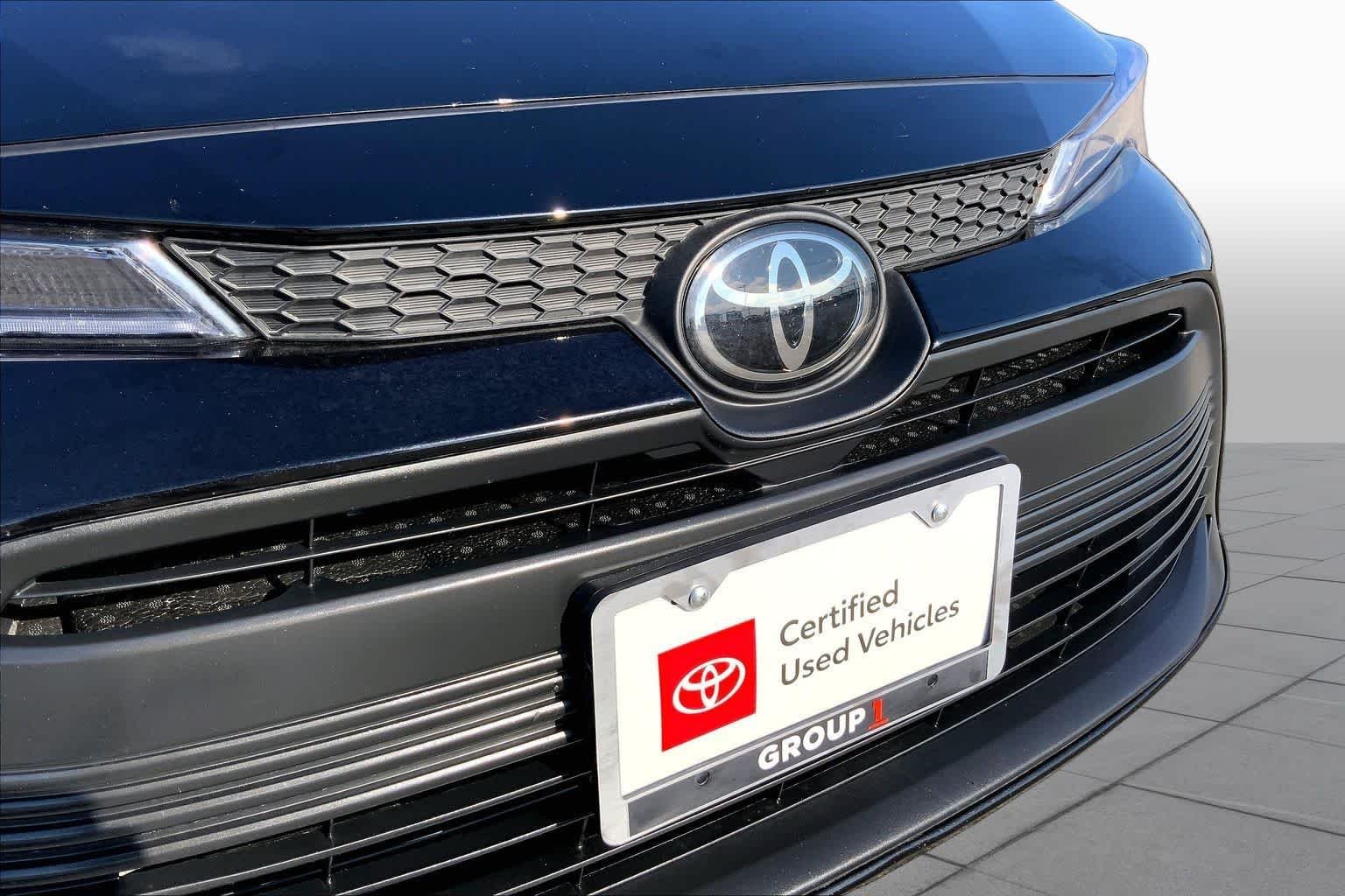 Used 2026 Midnight Black Metallic Toyota LE image 29