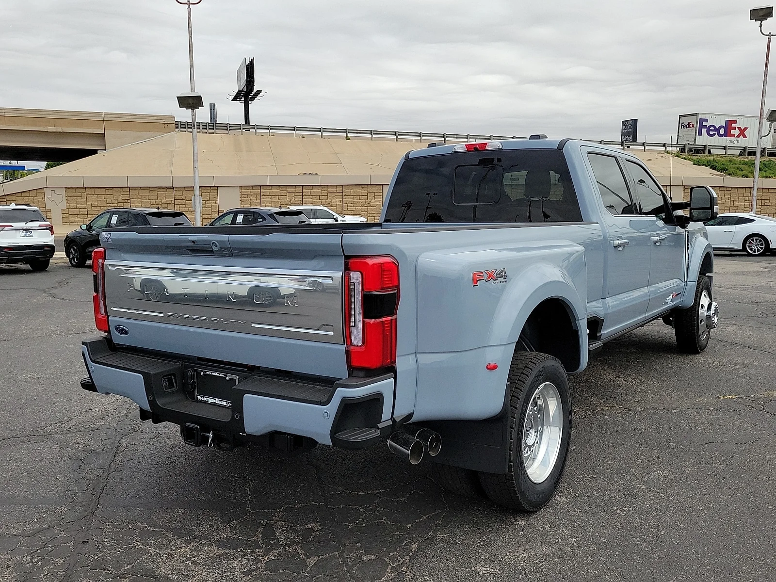 New 2026 Glacier Gray Metallic Tri-Coat Ford F-450&reg; Platinum&reg; image 4