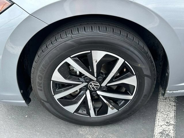 2025 Volkswagen Jetta S - Photo 11