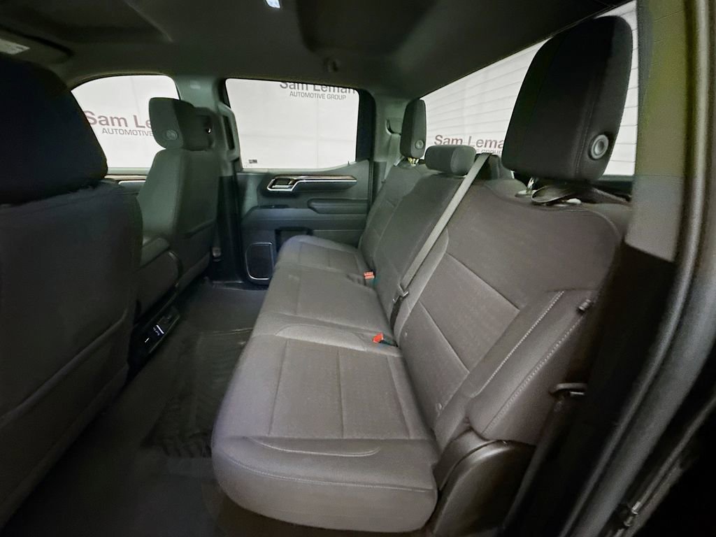 2025 Chevrolet Silverado 1500 LT - Photo 27