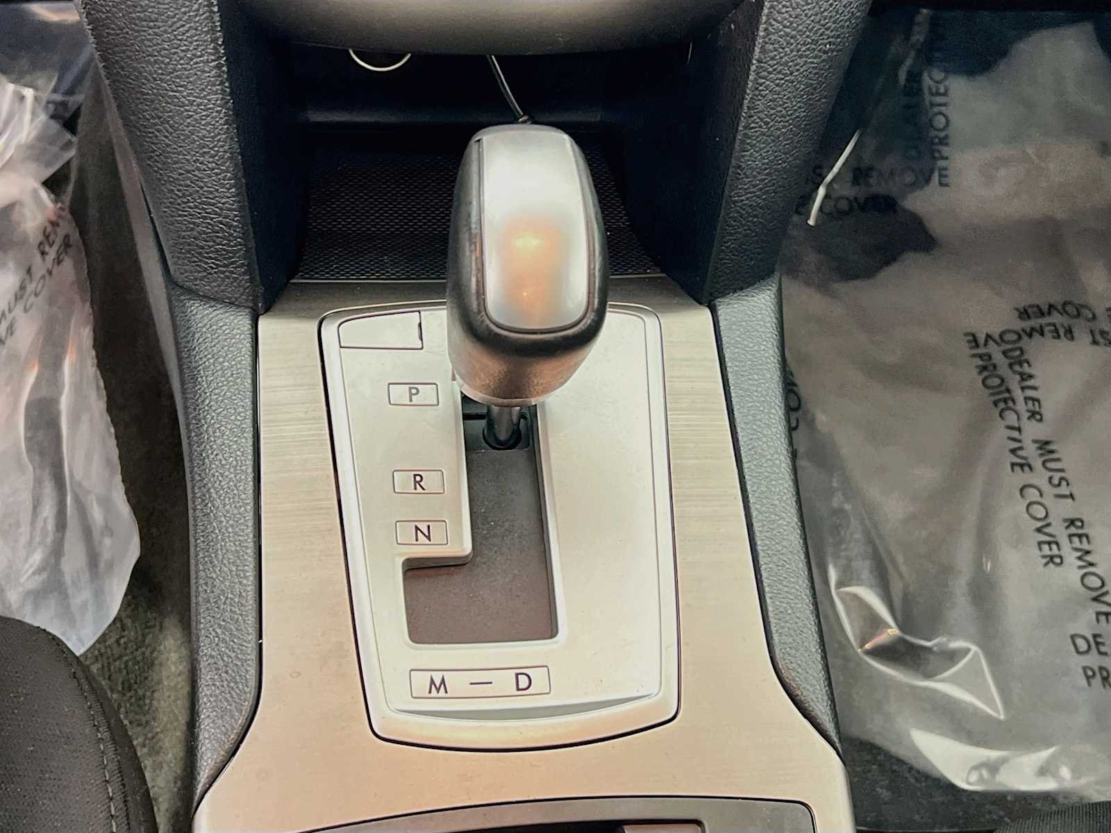 Used 2014 Ice Silver Metallic Subaru 2.5i Premium image 15