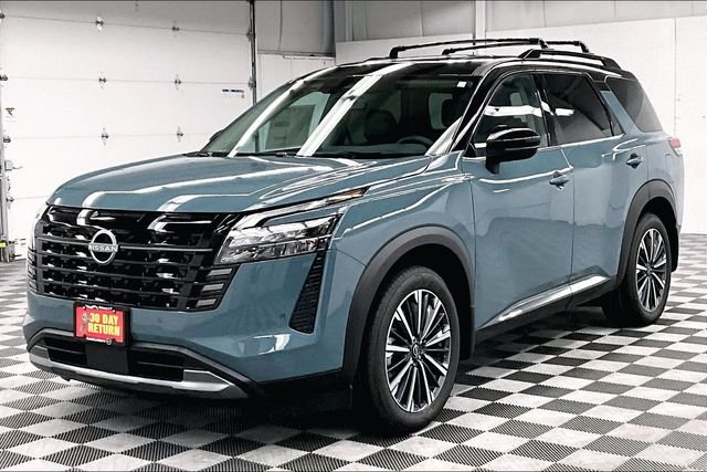 New 2026 Baltic Teal/Super Black Nissan Platinum image 2