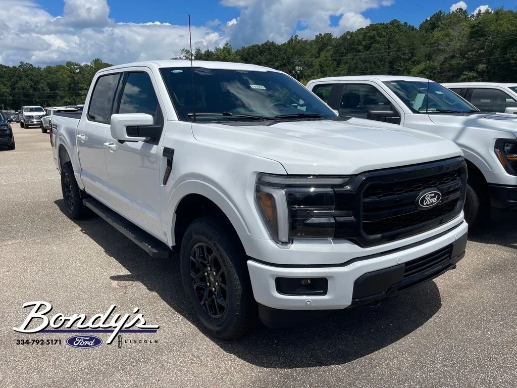 New 2026 Oxford White Ford Lariat® image 1