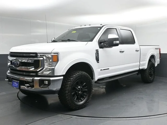 Certified Used 2021 Oxford White Ford XLT image 3