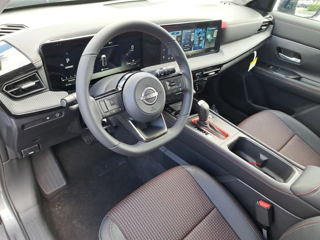 2026 Nissan KICKS SR - Photo 18