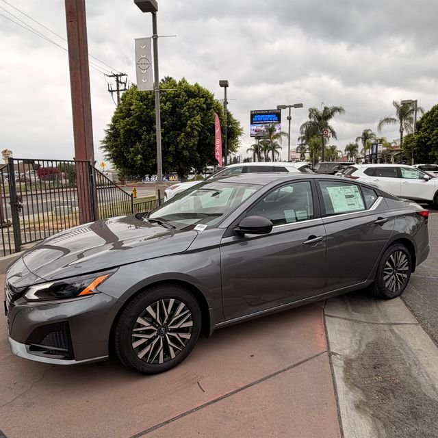New 2026 Gun Metallic Nissan SV image 2