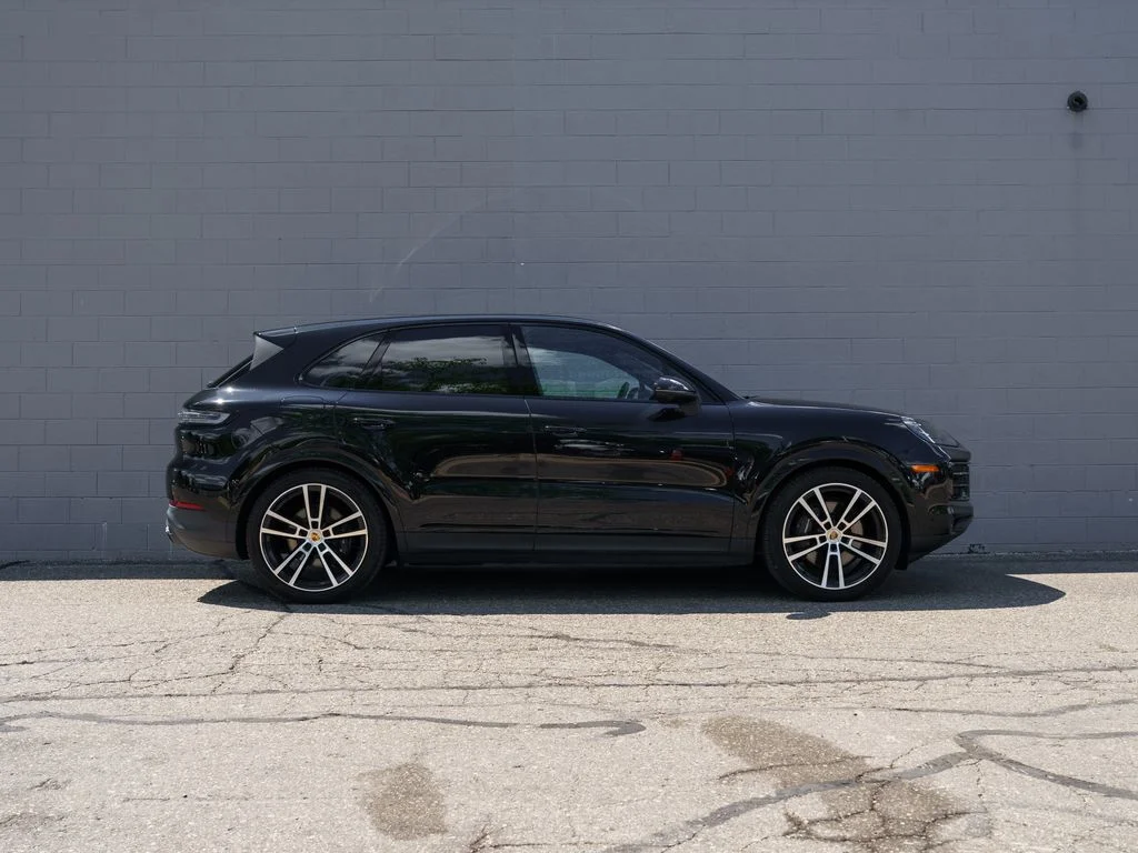 Used 2025 Chromite Black Metallic Porsche Base image 8