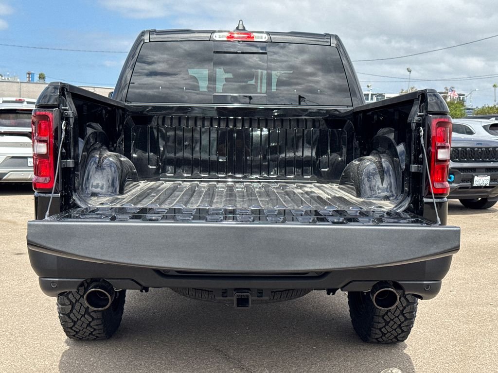 New 2027 Diamond Black Crystal Pearl-Coat Exterior Paint RAM Rebel image 12