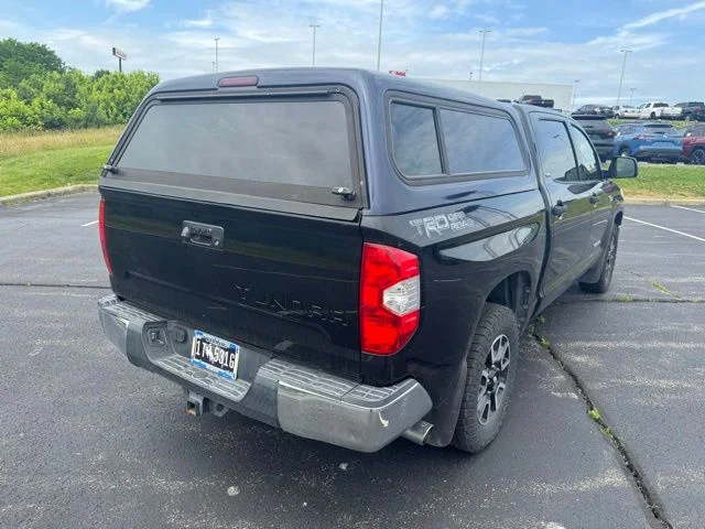 Used 2015 Black Toyota SR5 image 3