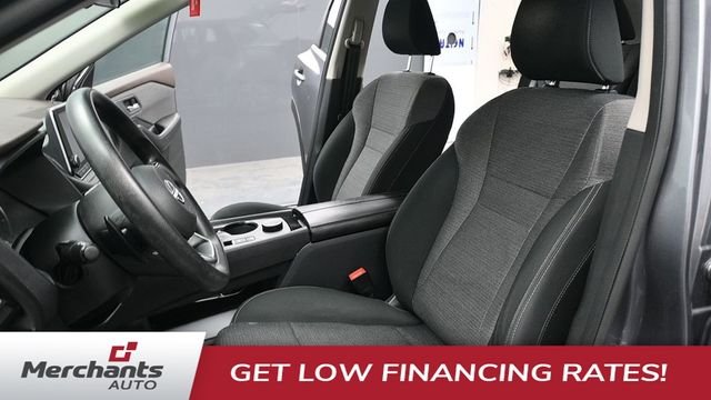 Used 2022 Gray Nissan SV image 25