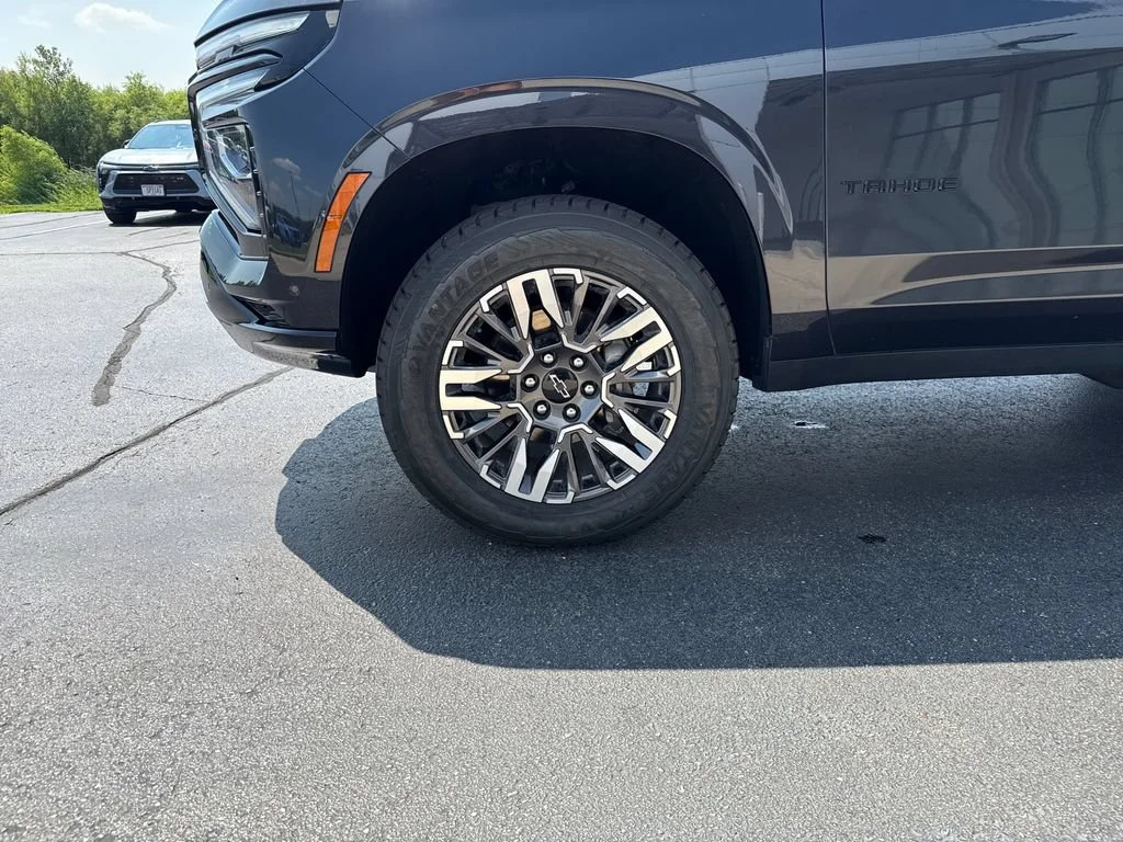 2025 Chevrolet Tahoe Z71 - Photo 32