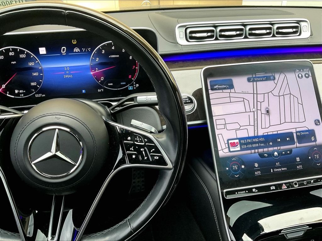 Used 2022 Black Mercedes-Benz S 500 image 18