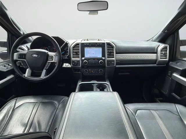 Used 2017 Black Ford Platinum image 19