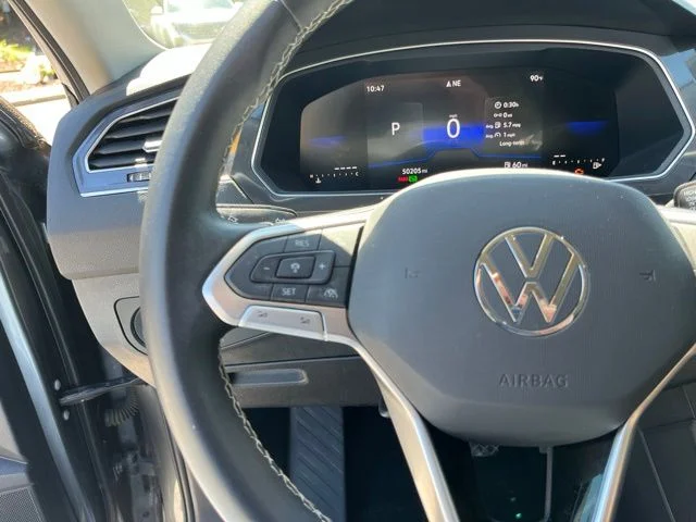 Used 2023 Gray Volkswagen 2.0T SE image 19