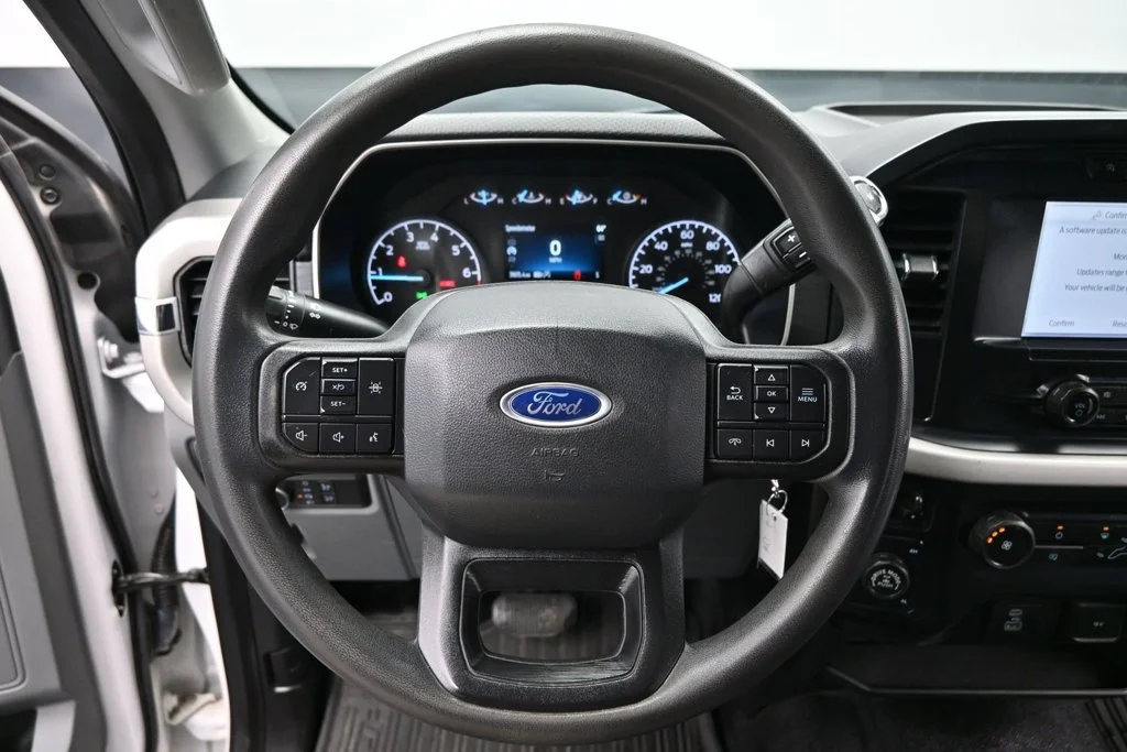 Used 2021 White Ford XL image 10