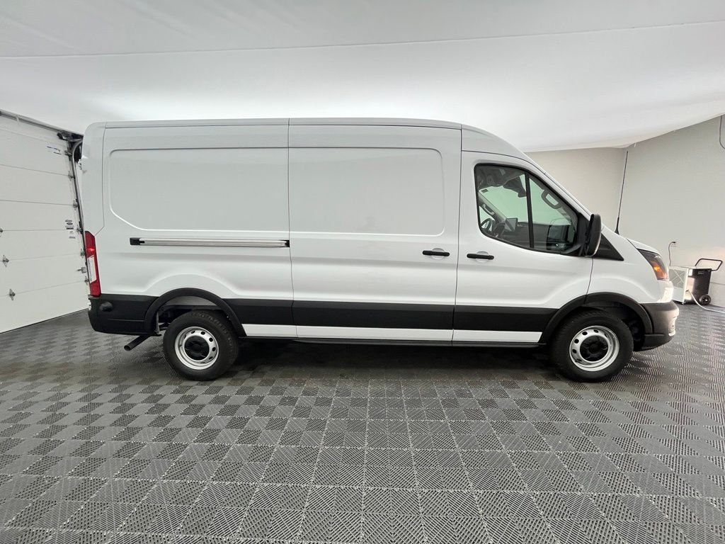 New 2026 White Ford Base image 7