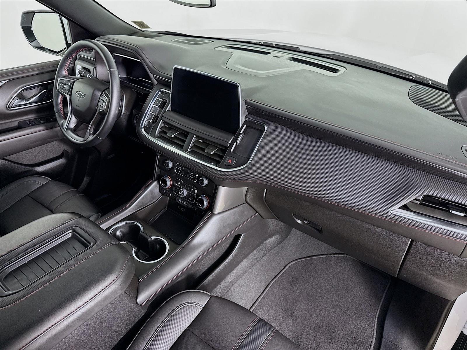 Used 2024 Summit White Chevrolet RST image 33
