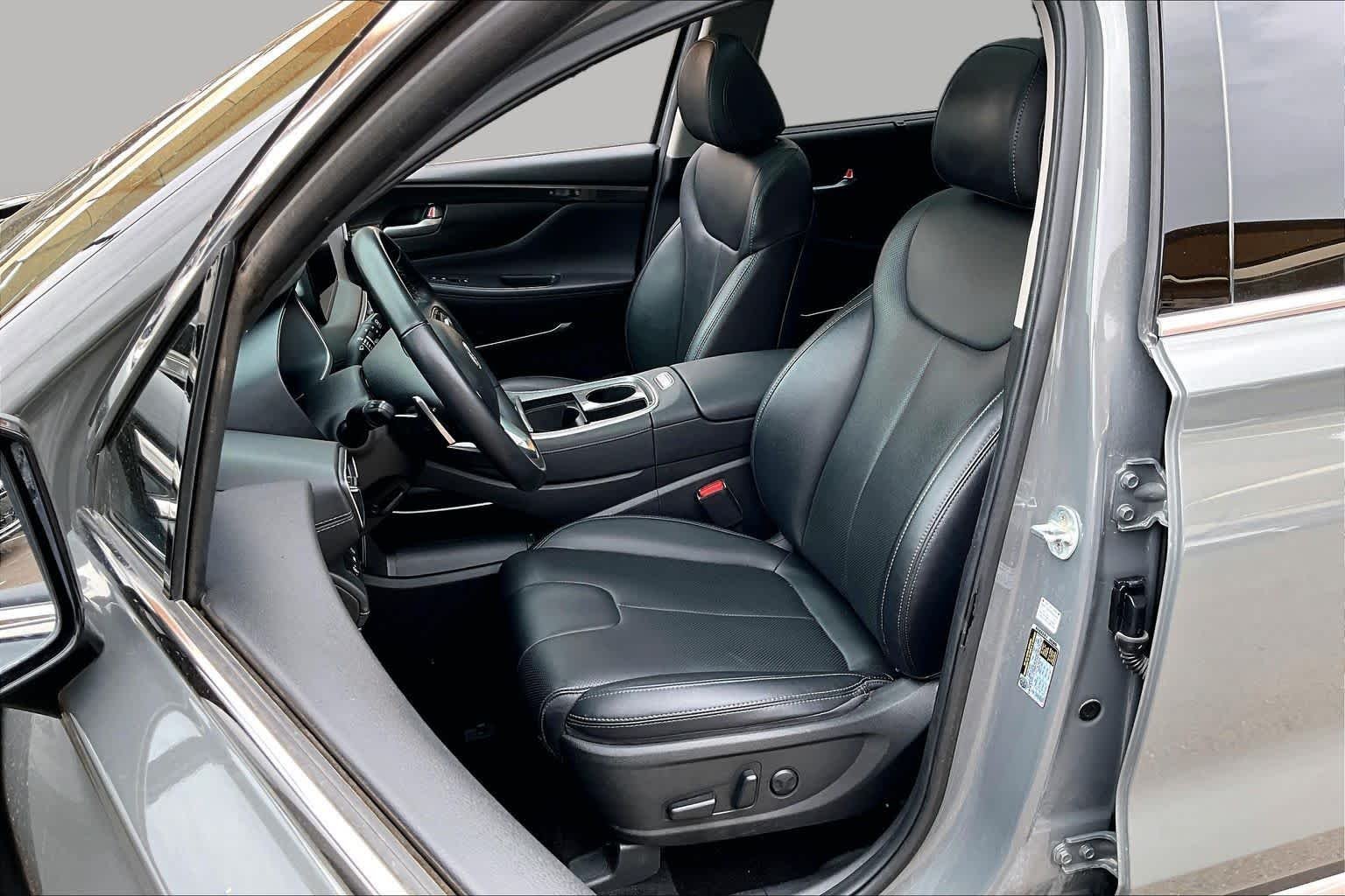 Used 2023 Hampton Gray Hyundai SEL image 8