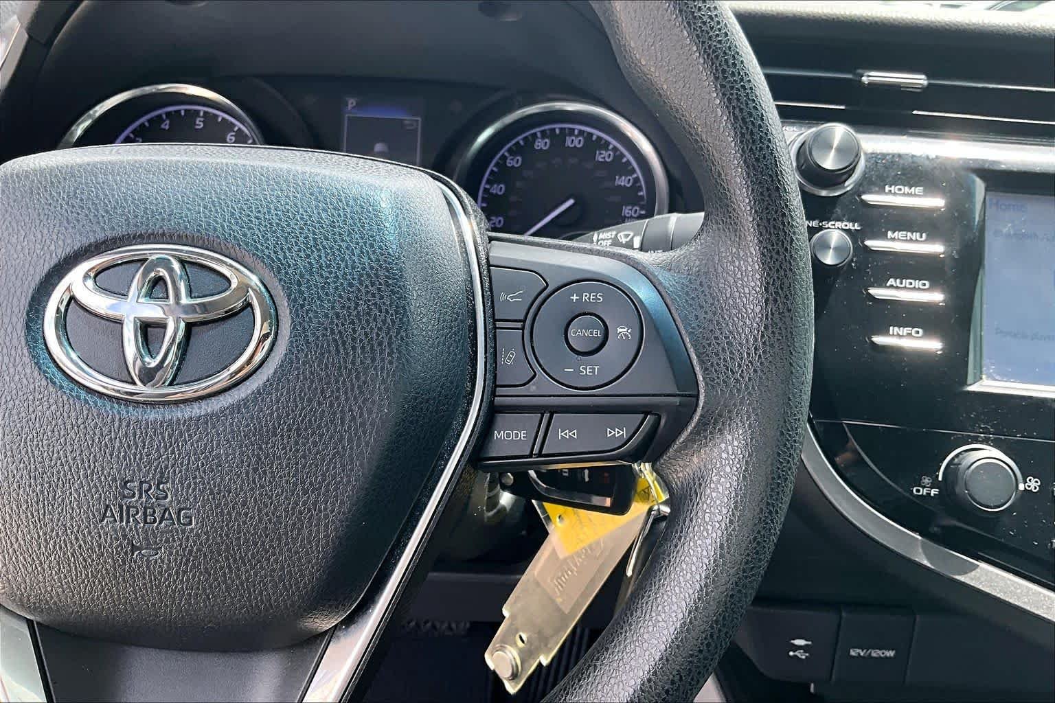 Used 2018 Predawn Gray Mica Toyota LE image 23