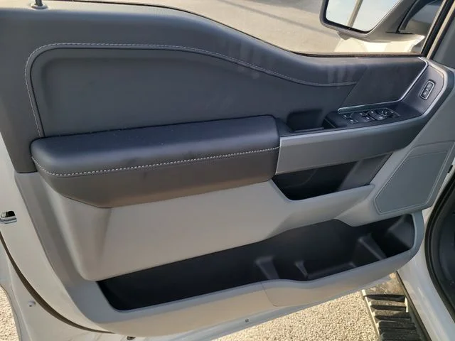 New 2026 Avalanche Ford XLT image 16