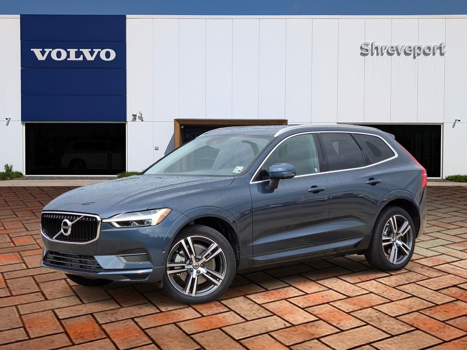2019 Volvo XC60 T6 Momentum AWD's photo