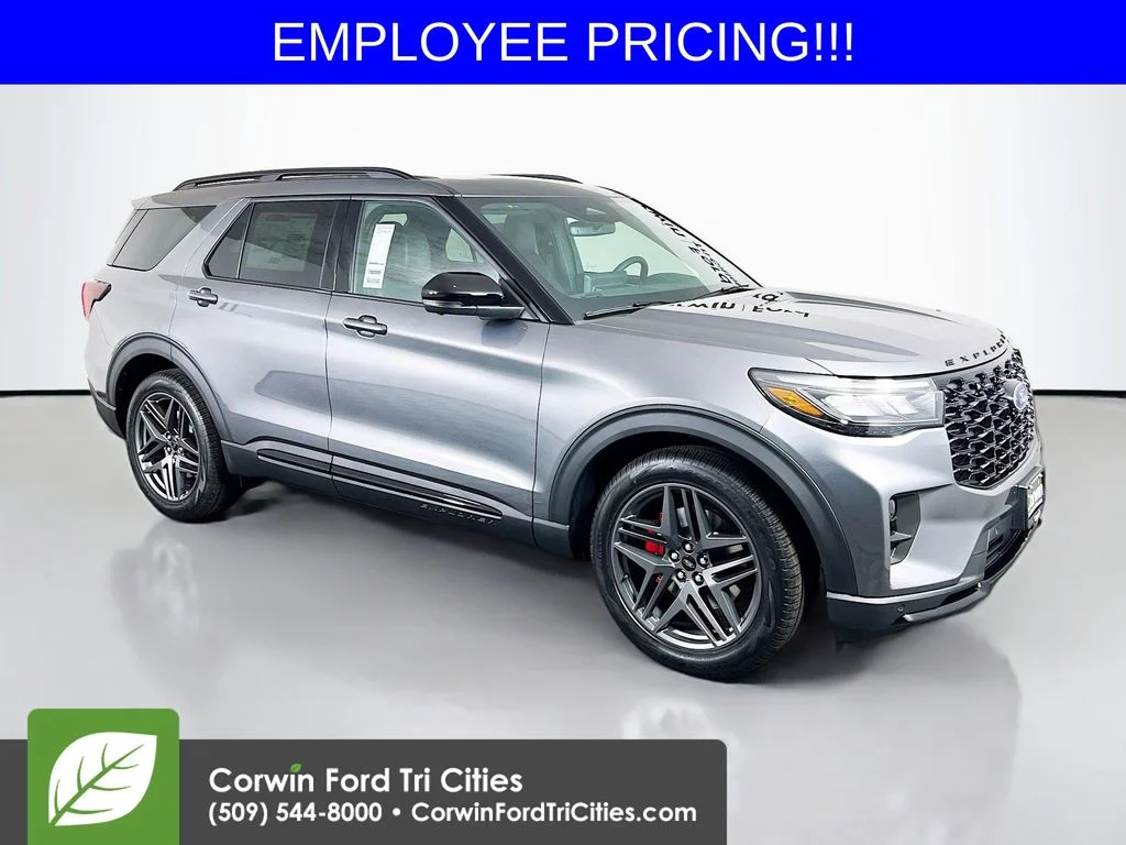 2026 Ford Explorer ST 4WD's photo