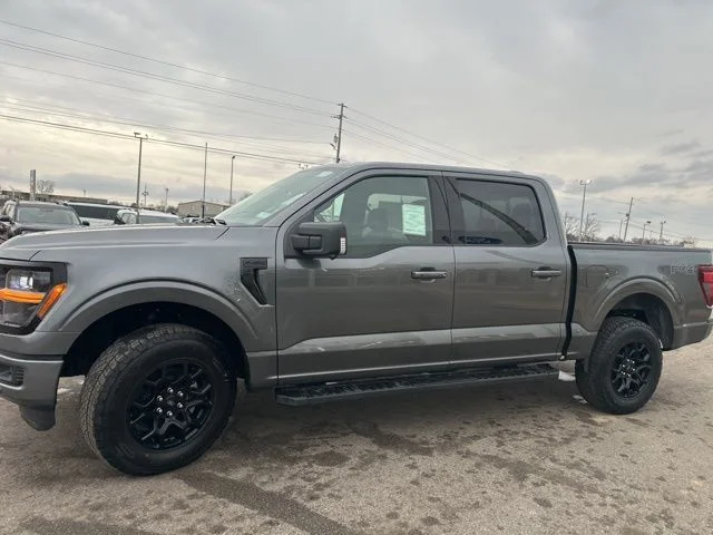 New 2026 Carbonized Gray Metallic Ford XLT image 29