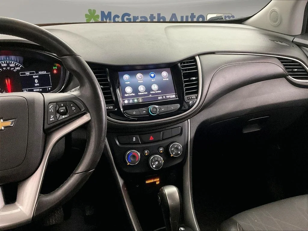 Used 2020 Gray Chevrolet LT image 9