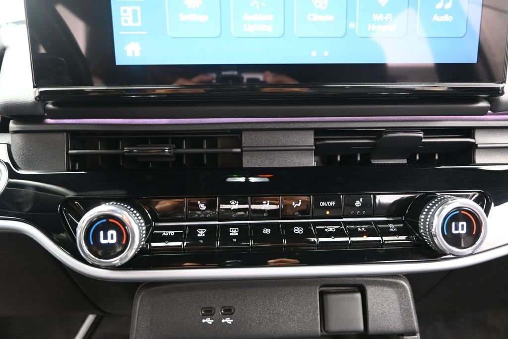 Used 2024 Gray Honda Touring image 19