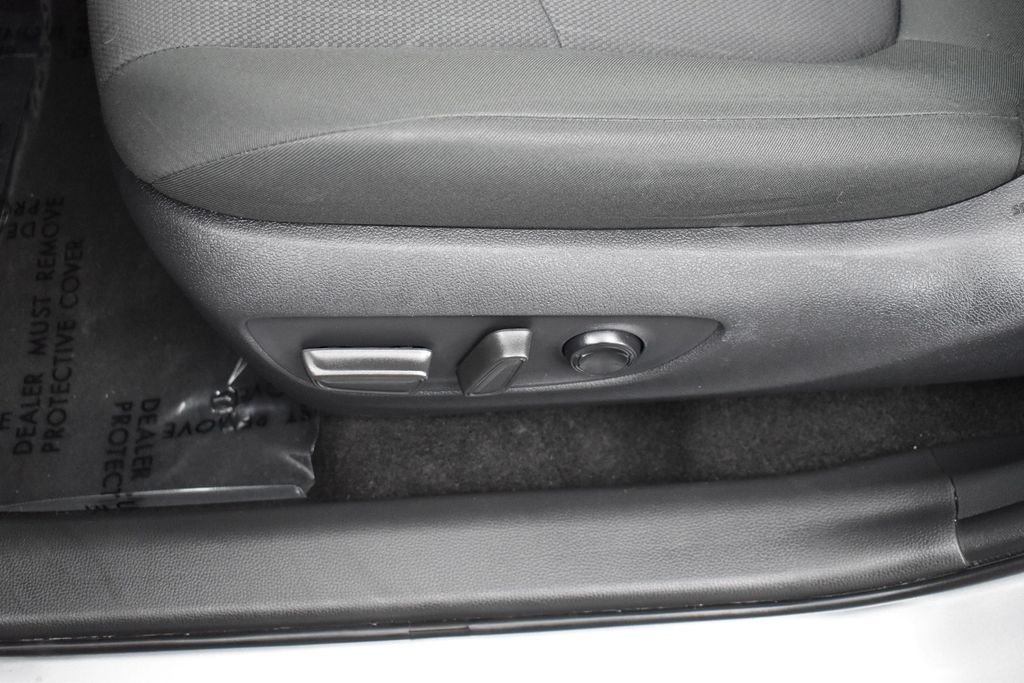 Used 2025 Silver Toyota XLE image 8