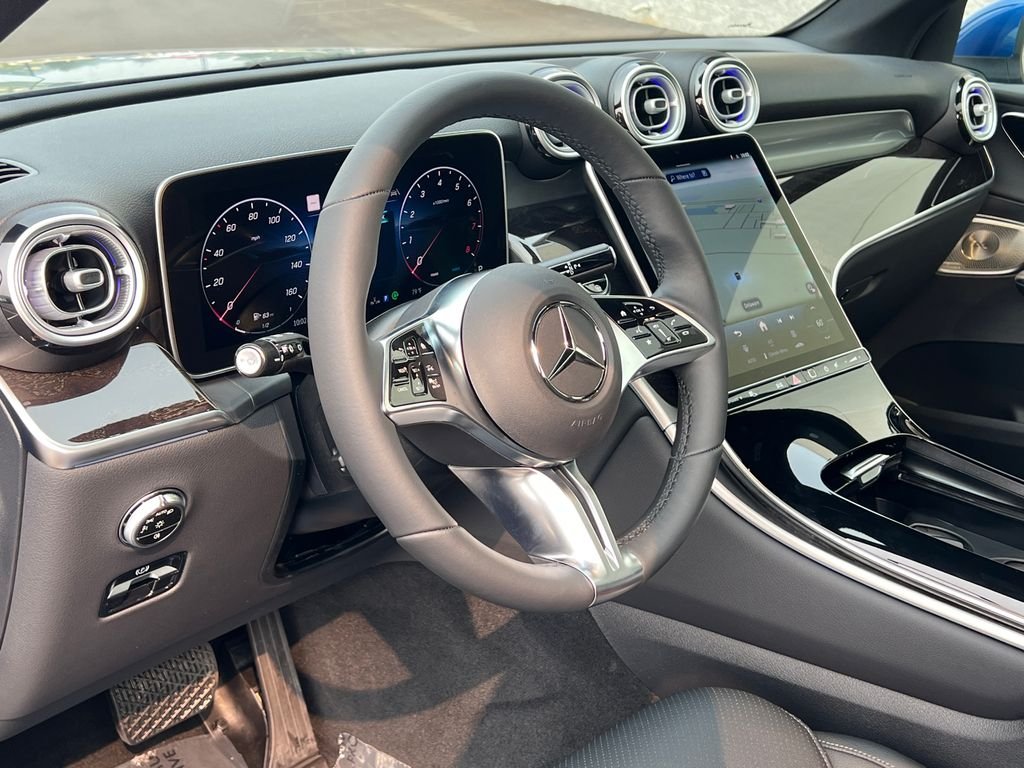 New 2026 Starling Blue Metallic Mercedes-Benz GLC 300 image 16