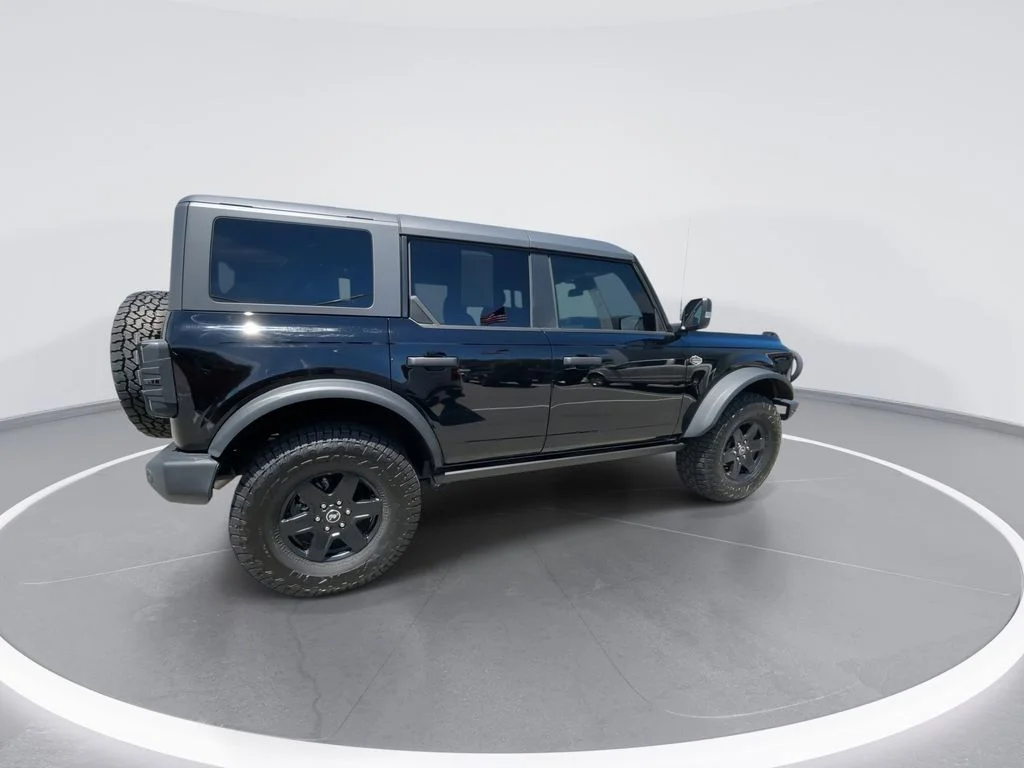 Used 2024 Black Ford Wildtrak image 8