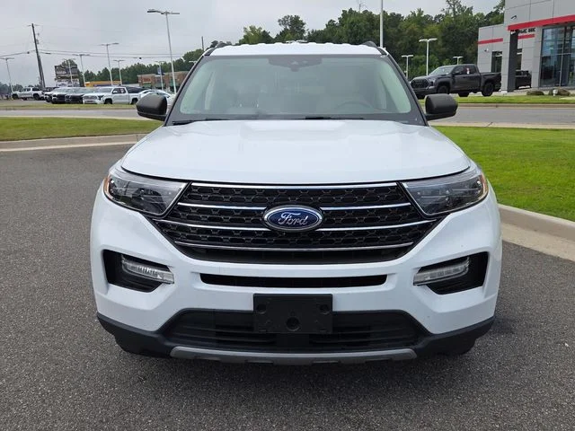 Used 2020 White Ford XLT image 2